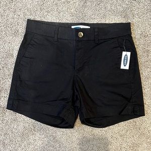 Old Navy 3” black chino shorts sz. 2 NWT